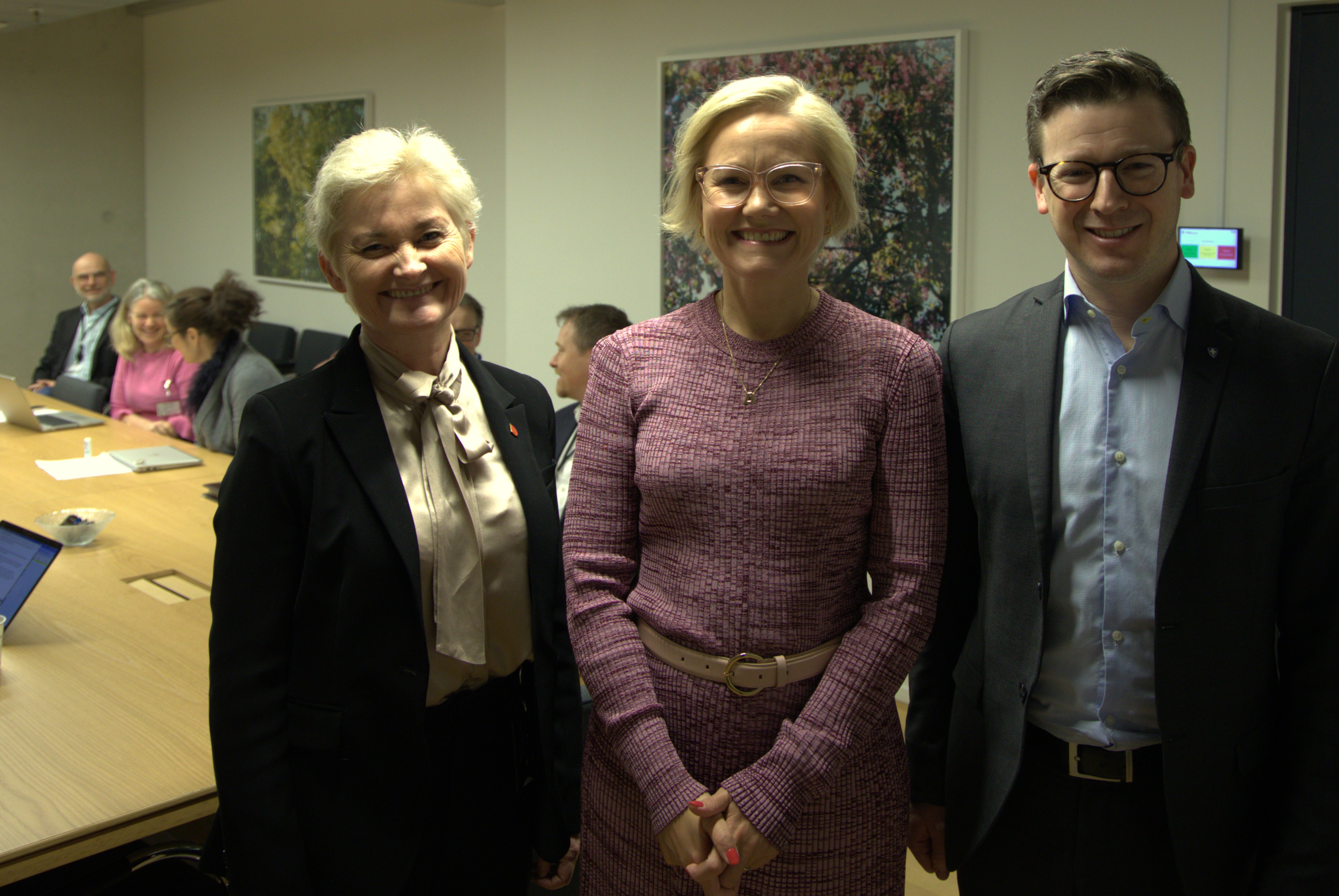 Fylkesordfører på besøk hos statsråd