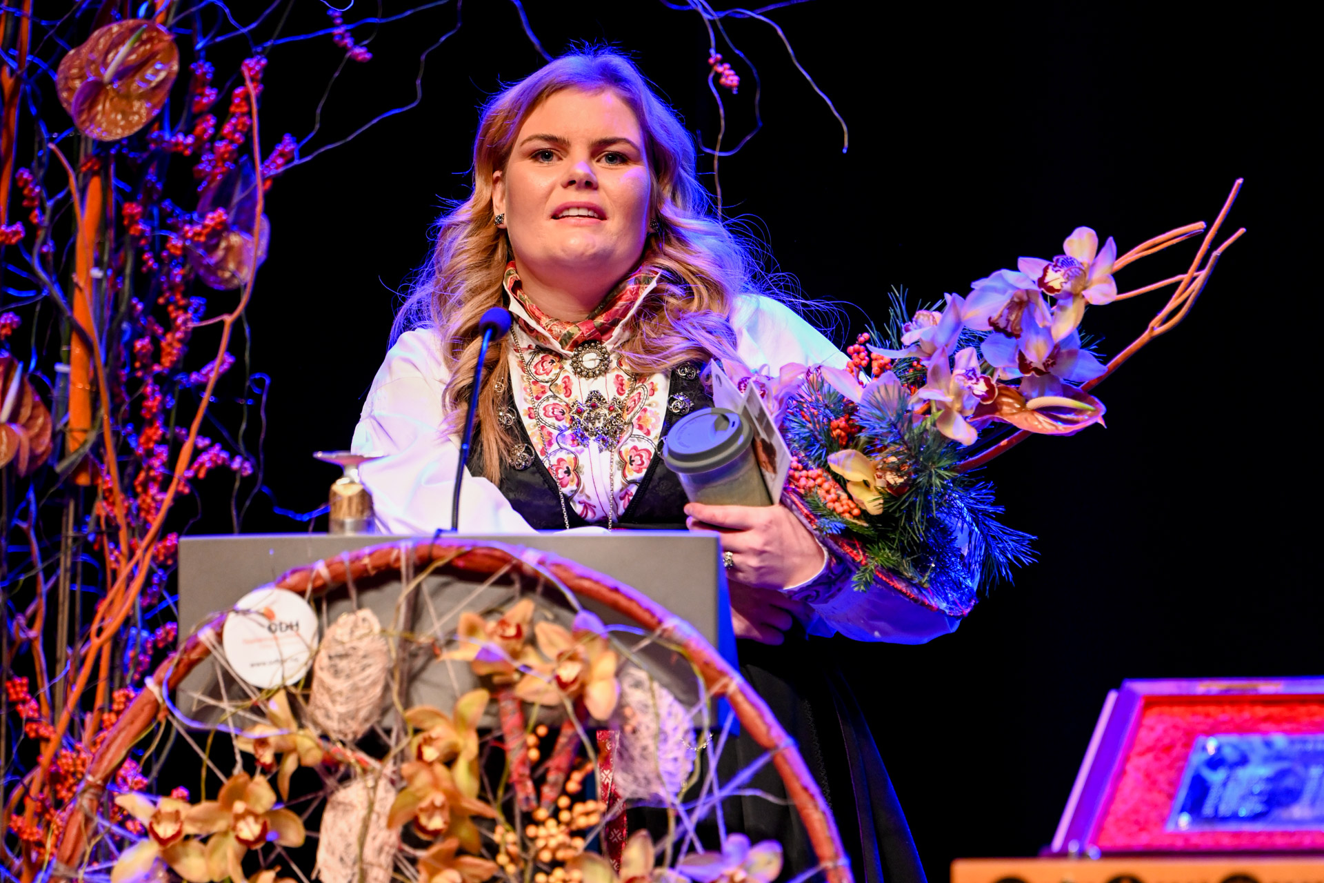 ÅRETS LÆRLING: Kristine Larsen Rønningen fikk prisen Årets lærling i Telemark for sitt engasjement for frisørfaget.