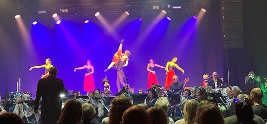 Dramaelever på scenen